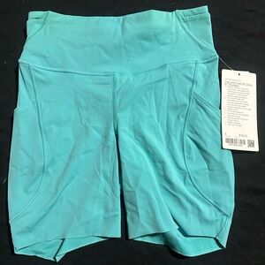 LULULEMON FAST AND FREE SHORT size 6